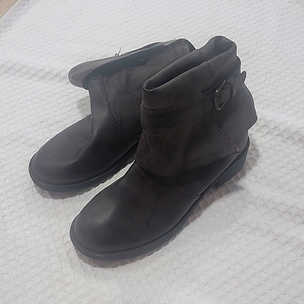 Womens boots - Unleashed, Brown Size 9m